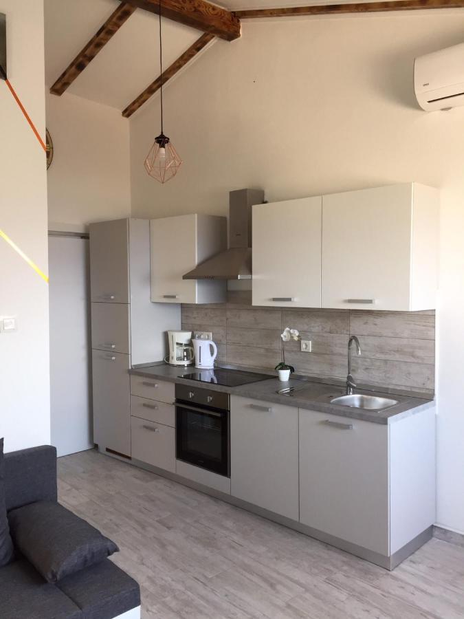 Apartments Novum Novi Vinodolski Ngoại thất bức ảnh