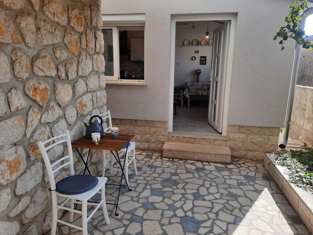 Apartments Novum Novi Vinodolski Ngoại thất bức ảnh