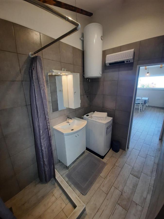 Apartments Novum Novi Vinodolski Ngoại thất bức ảnh